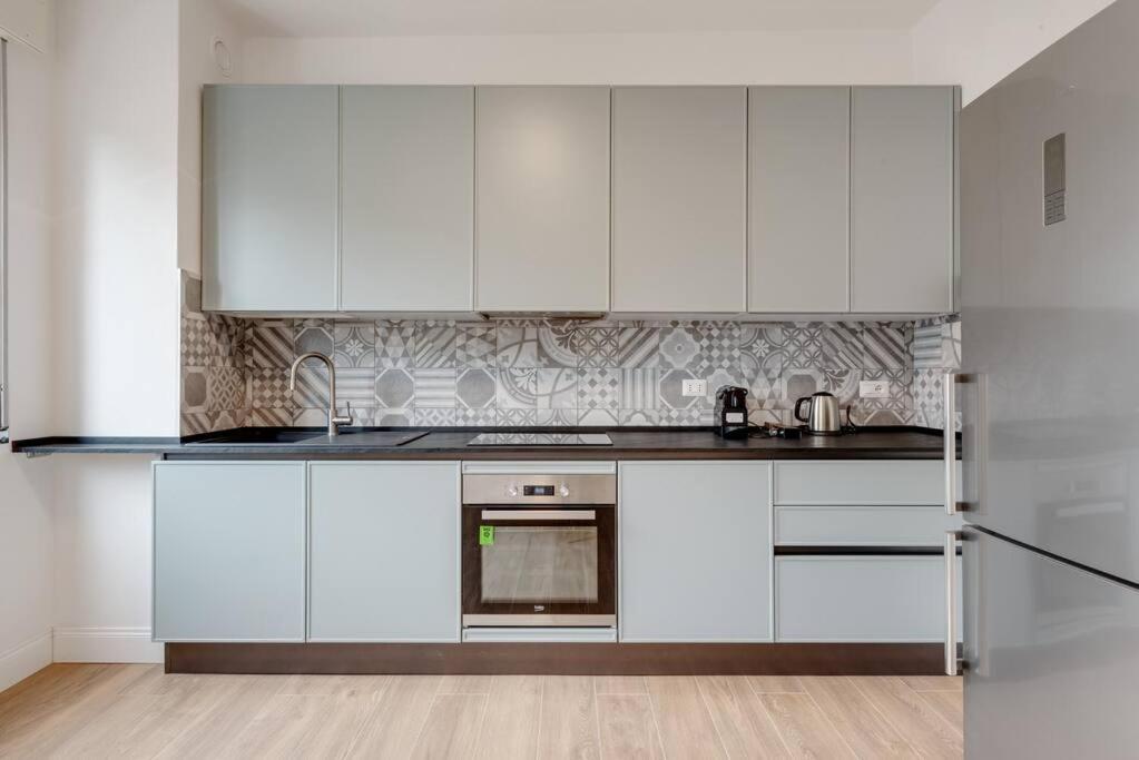 Easylife - Cozy & Comfy Apt In Design District Milán Exterior foto